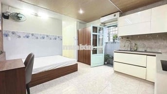 Chính Chủ Căn Hộ Gần Toà Nhà Viettel_CMT8 Q10