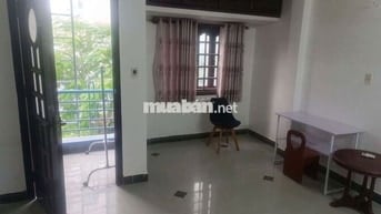 Cho thuê phòng ngay mặt tiền trung tâm quận 8, 26 đường Hoàng kim giao