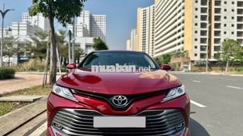 Toyota Camry 2.5Q 2020 - 23000 km