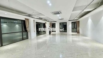 Chính chủ cho thuê sàn văn phòng tại Trần Thái Tông 120m2 giá 23t