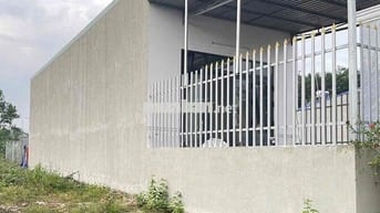 Nhà mới Tân Định khu 4. nhựa 7m buôn bán nhỏ.thông QL13. 5x26 thổ 101m