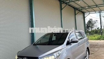 Toyota Innova 2018 2.0E - 100000 km