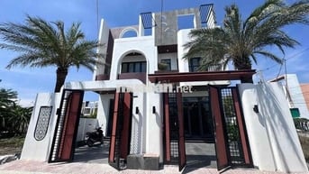 Mặt tiền dự án 100 căn 5x22 đường thông 1.050tr 4pn3vs SHR có thể KD