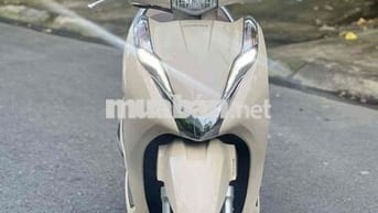 🌈Xe honda  lead 2018 màu vàng đen mới  len ken 98%