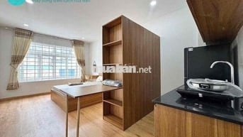 Khai trương căn hộ mới tách bếp cửa sổ lớn gần khu Thị Nghè,giáp Q1,Q2