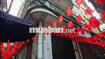 Bán nhà Lê Văn Lương, Cầu Giấy lô góc ô tô 35m 10 tỷ