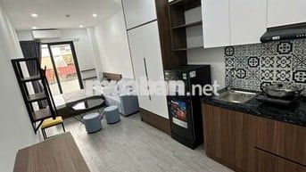 CCMN 30m2 Full đồ xịn sò. Ban công thoáng tại Quan Nhân