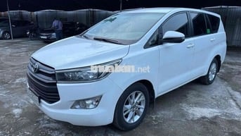 Toyota Innova 2018 2.0G - 120000 km