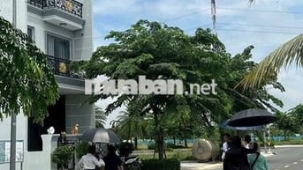 lô đất siêu hiếm shr nằm tại vị trí vàng chỉ cần 1 ty150 tr là sở hữu