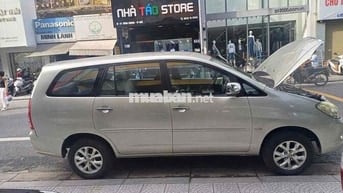 Toyota Innova 2008 V - 257000 km