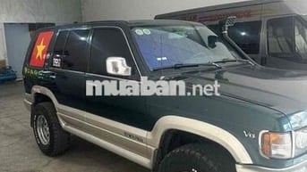 Isuzu Trooper xe cực mới 2 cầu xe giọn chơi tâm h