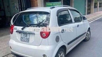 Spark 2008 LT 0.8 AT 5 chổ số tự động