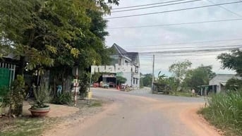 Săn Sale Săn Sale vị trí nằm ngay cổng KCN Long Khánh