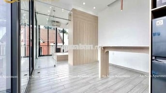 CĂN HỘ STUDIO RỘNG 50M2 - FULL NỘI THẤT - BAN CÔNG NGAY CÔNG VIÊN LÀNG