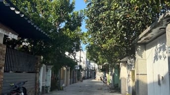 Nhà C4 65m2 lô góc 4.2x17 Ô tô Lê Tấn Trung Sơn Trà giá rẻ Chỉ 4.x Tỷ