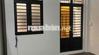 Cho thuê nhà nguyên căn hẻm 214 Hoàng Văn Thụ