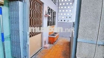 Bán CCHC hẻm 136 Nguyễn Tri Phương, phường An Đông (P9, Q5)