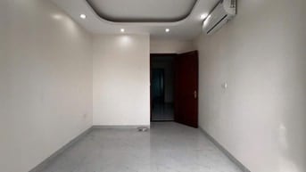 BÁN NHÀ PHỐ YÊN HÒA HÀ ĐÔNG DT 35m2 x5 tầng , MT 4m giá hơn 5 tỷ