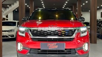 Kia Seltos 2023  - 11000 km