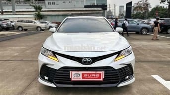 Toyota Camry 2022 2.5Q - Trắng ngọc trai HÃNG BH