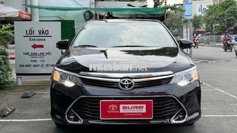 Camry 2017 2.0E Đen (Nội thất màu kem) - 118661 km