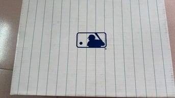 Giày LV nam fullbox size 42 [Full hộp]