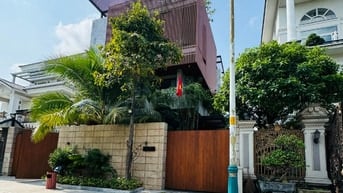 Giảm 25% giá từ 165tỷ về 115tỷ Biệt thự 680m2 Hồ Bơi khu Compound Q2