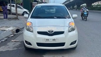 Toyota Yaris 1.3 AT nhập Nhật 2010