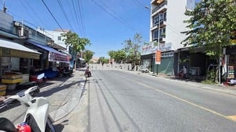 cho thuê mặt bằng đường Trần Hưng Đạo dt 1800 m ngang 12.5 m