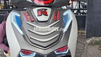 Xe đẹp như mới ít chạy đã có dàn đèn led trrơc sau