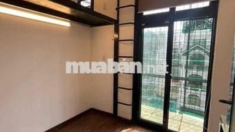 TRỐNG SẴN VÀI PHÒNG BAN CÔNG - THIẾT KẾ HIỆN ĐẠI SẴN MÁY LẠNH