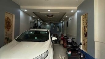 Nhà dt55m2 đúc 1 lầu 3pn hẻm 8m Lê Văn Quới,P. Bình T Đông,Q. Bình Tân