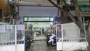 Cho thuê mặt bằng mặt tiền đường số 7