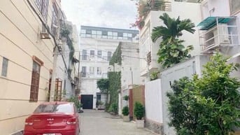 Chuyển Công Việc Bán Căn BT Mini Đg Linh Đông hẻm 98 thông ra đg 18