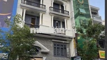 🌿 Cho thuê tòa nhà đôi mặt tiền Cao Thắng – Quận 10 🌿