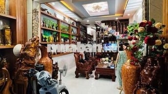 Gấp bán gấn nhà 56m, 2 tầng, nhỉnh 4 ,tỷ, đường bình thành, bình tân