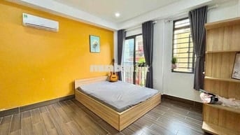 CHO THUÊ CHDV SIÊU ĐẸP-CÓ BAN CÔNG, FULL NT-GẦN ĐH CÔNG NGHIỆP