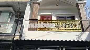 nhà 4x14m ( 56m2 ) 3 tầng cửa gỗ sang trọng, hẻm xe hơi đường số 20