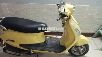 SYM Attila màu Vàng