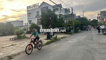 bán gấp lô đất tdc. đongo hoa gan siêu thị go bigc dt 100m2