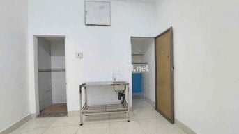 Chính chủ cho thuê phòng Full nội thất, 2.4tr, Lê Văn Khương