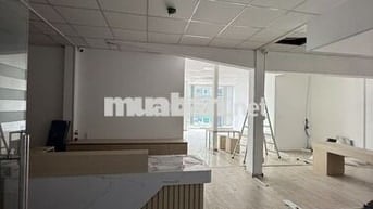 Văn phòng Hoàng Văn Thụ Phú Nhuận 150m² có sẵn 4 phòng giá chỉ 46tr