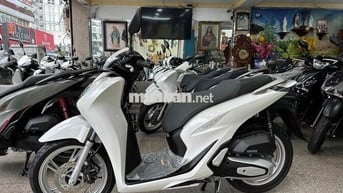 SH 125i 2022 Trắng Smartkey HSCT Sang Tên Liền