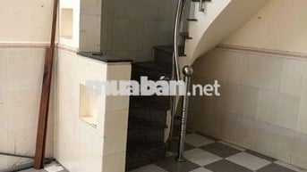 cho thuê nhà cách vòng xoay lê đại hành 20 m