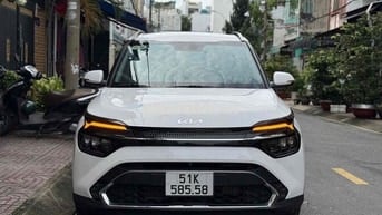 Kia Carens 2022 1.4T Premium - 7000 km