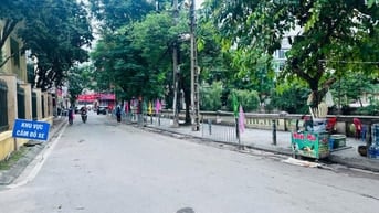 Hàng Hiếm - Bán nhà Ngõ 68 Cầu giấy - 10M ra ô tô tránh - cực đẹp 