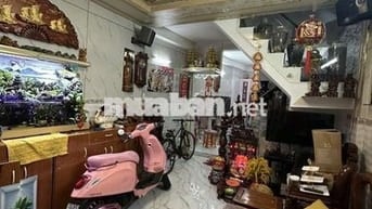 Quận 6 - bán nhà 3tầng 4PN 33m2, đuờng Nguyễn Văn luông- 4 tỷ 1