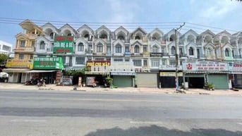 Nhà phố kdc Phú Hồng Thịnh gần làng đại học quốc gia Tphcm