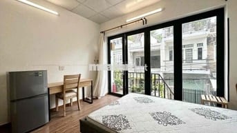 KHAI TRƯƠNG CHDV BAN CÔNG VIEW KÍNH GẦN LOTTE MART NGUYỄN VĂN LƯỢNG