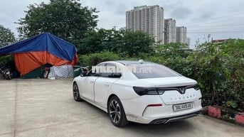 VinFast Lux A2.0 2019 - 120000 km